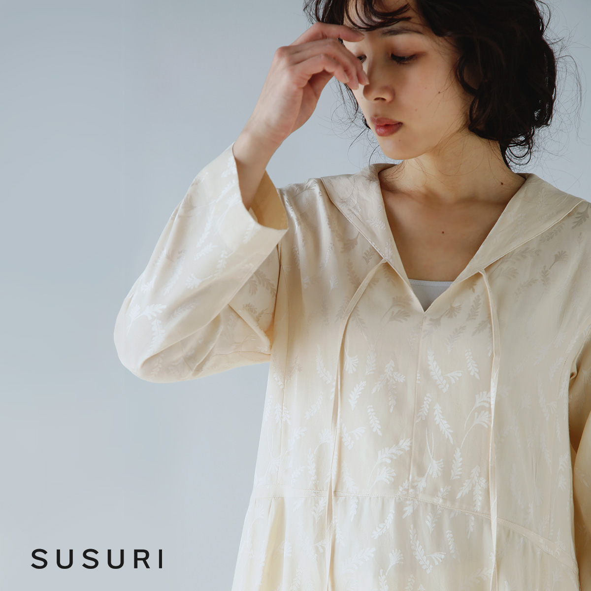 susuri(ススリ)リーフ 刺繍 トラペーズ ドレス 23-207