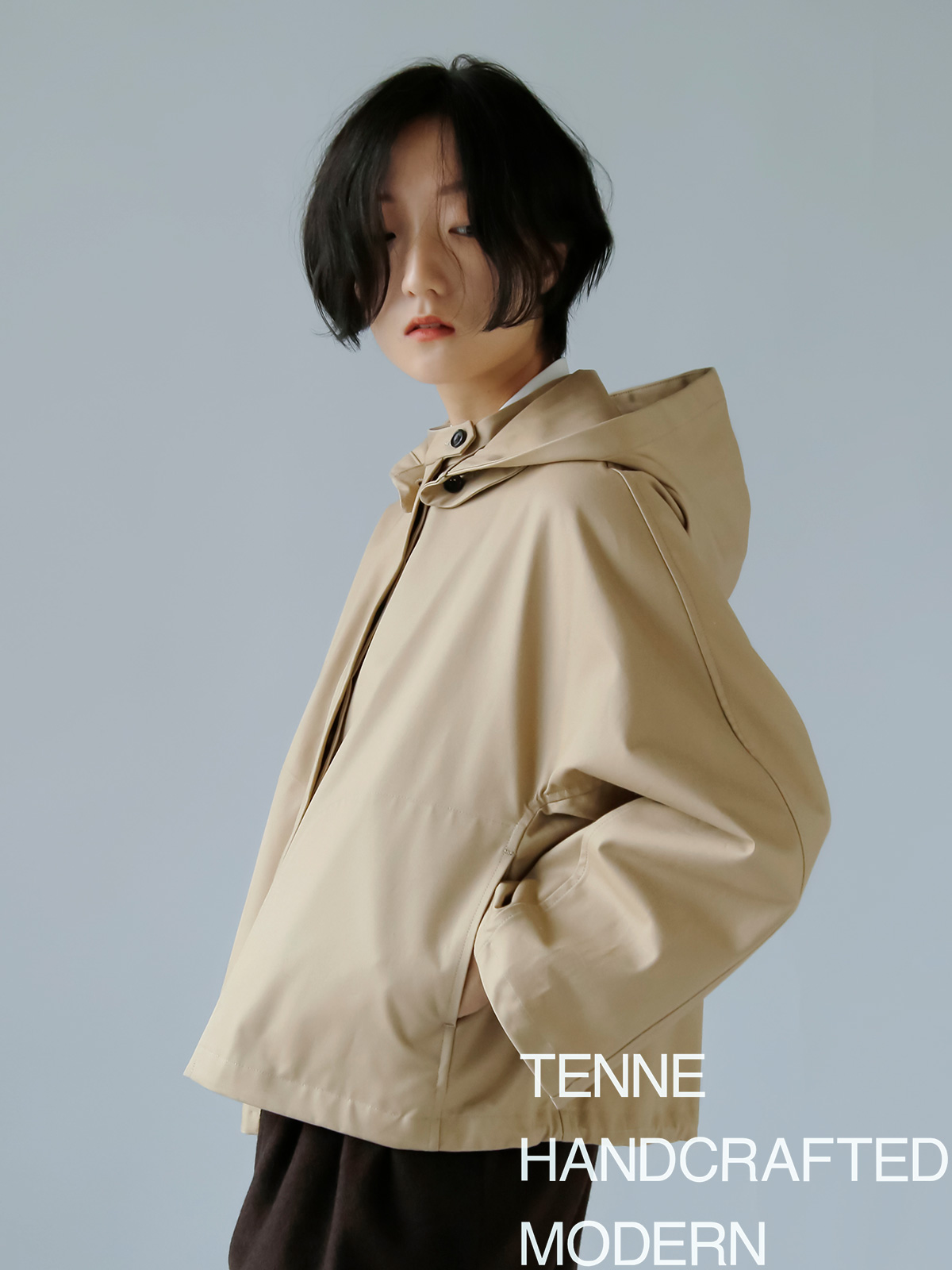 TENNE HANDCRAFTED MODERN テンハンドクラフテッドモダン ベンタイル コットン ショートケープ コート “short cape  coat” 0023o | iroma..aranciato