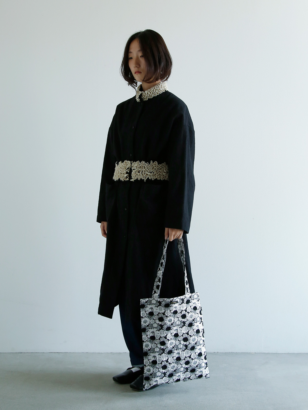 R & D.M.Co-(I[h}Ye[[)WK[h fCW[ g[gobO gJACQUARD DAISY TOTE BAGh 6920