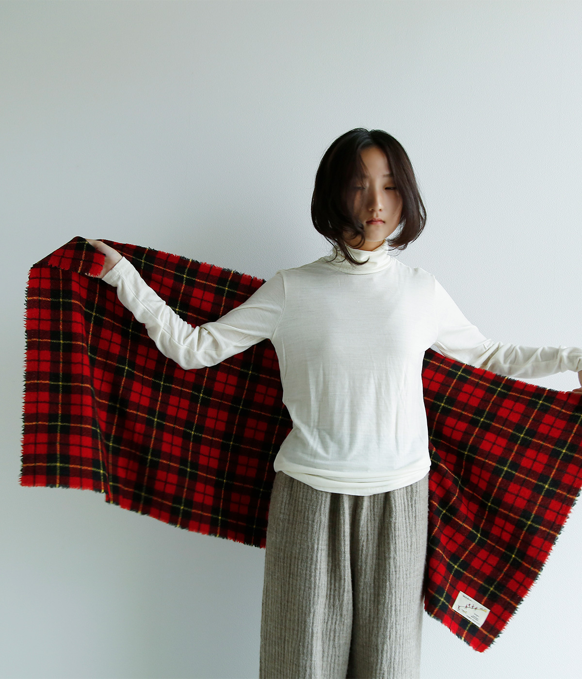 R & D.M.Co- オールドマンズテーラー ウール タータン チェック マフラー “WOOL TARTAN CHECK MUFFLER” 7064  | iroma..aranciato