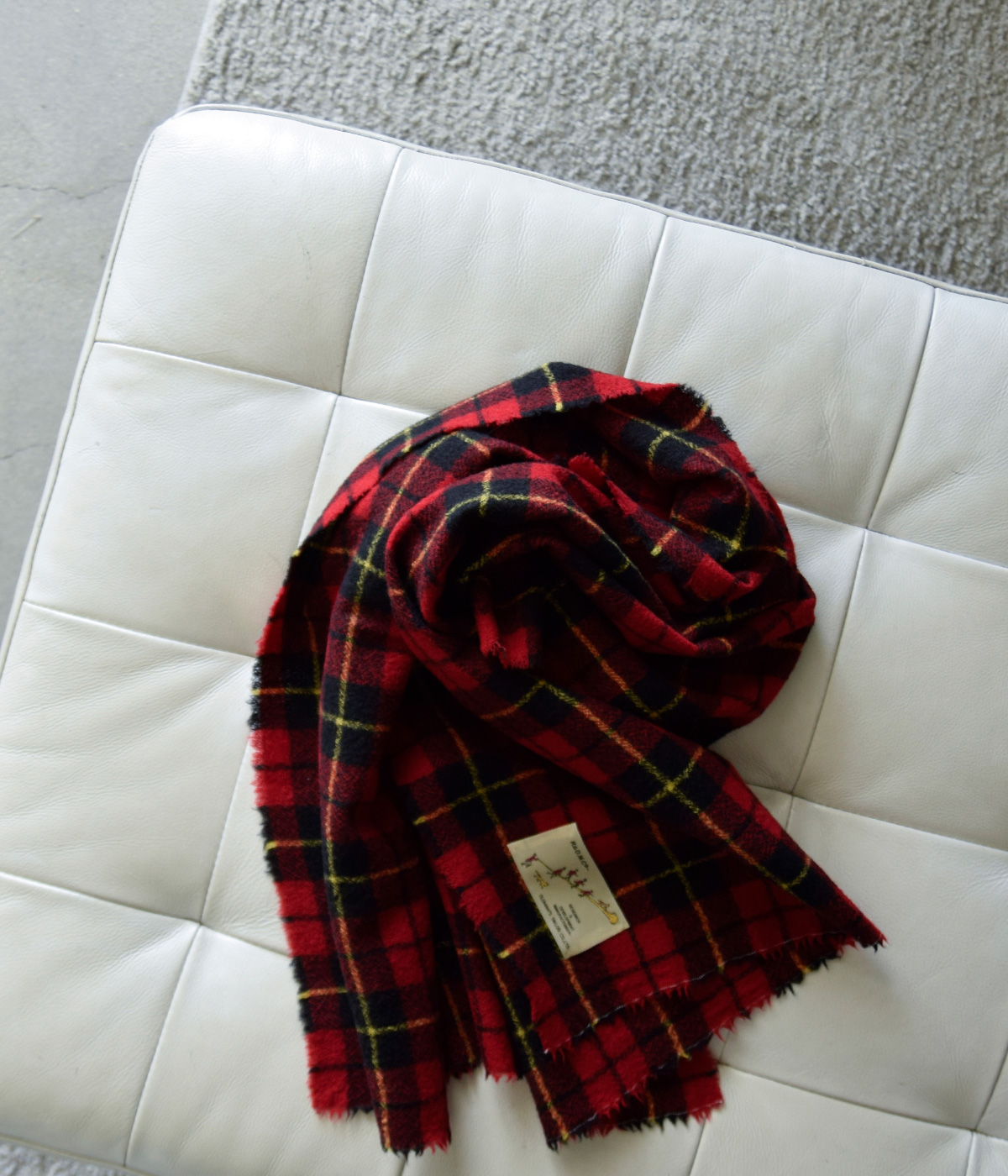 R & D.M.Co- オールドマンズテーラー ウール タータン チェック マフラー “WOOL TARTAN CHECK MUFFLER” 7064  | iroma..aranciato