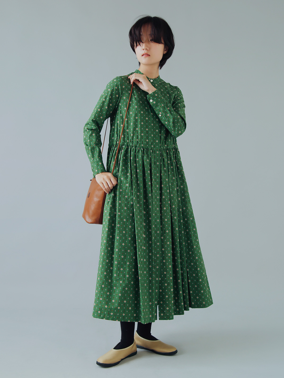 R & D.M.Co-(I[h}Ye[[)X[ `[t p^[ tg I[v hX gSMALL MOTIF PATTERN FRONT OPEN DRESSh 7098