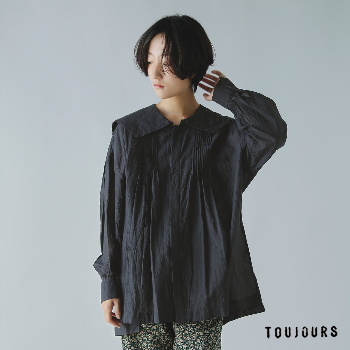 TOUJOURS(gDW[)fBt@g JEg Rbg VN JfB Vc gSquare Collar Pin Tuck Smock Shirth mm41es02