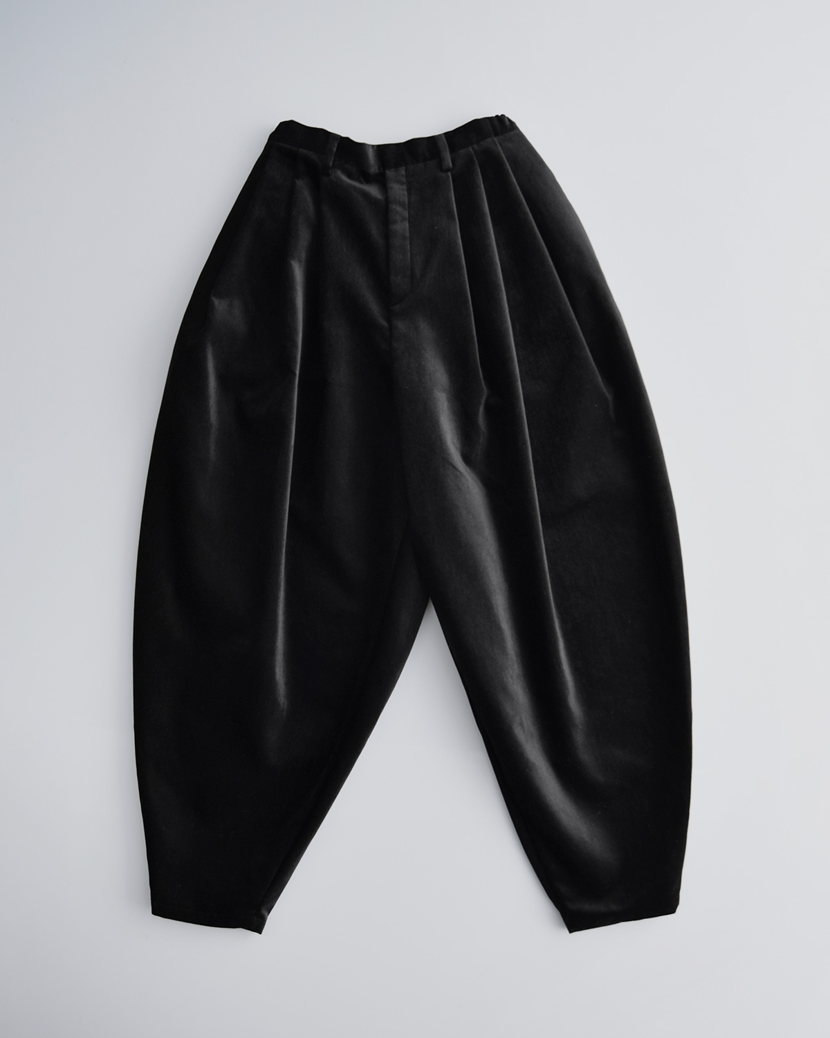 TENNE HANDCRAFTED MODERN(enhNtebh_)vXxxbg 3^bN e[p[h pc g3 tuck tapered pantsh 0028