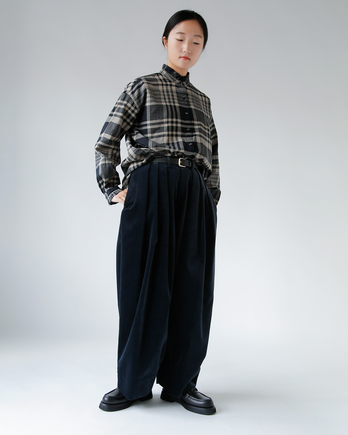 TENNE HANDCRAFTED MODERN(enhNtebh_)3^bN Ch pc g3 tuck wide pantsh 0029o