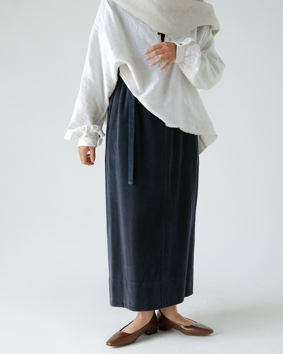 TENNE HANDCRAFTED MODERN(enhNtebh_)xA yV XJ[g gvelour pencil skirth 0033o