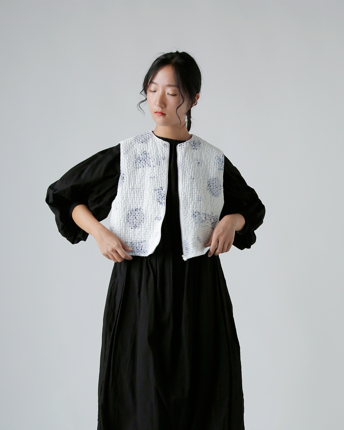 R & D.M.Co-(I[h}Ye[[)gX R[`OXeb` V[O xXg gTRELLIS COUCHING STITCH SHIRRING VESTh 7441