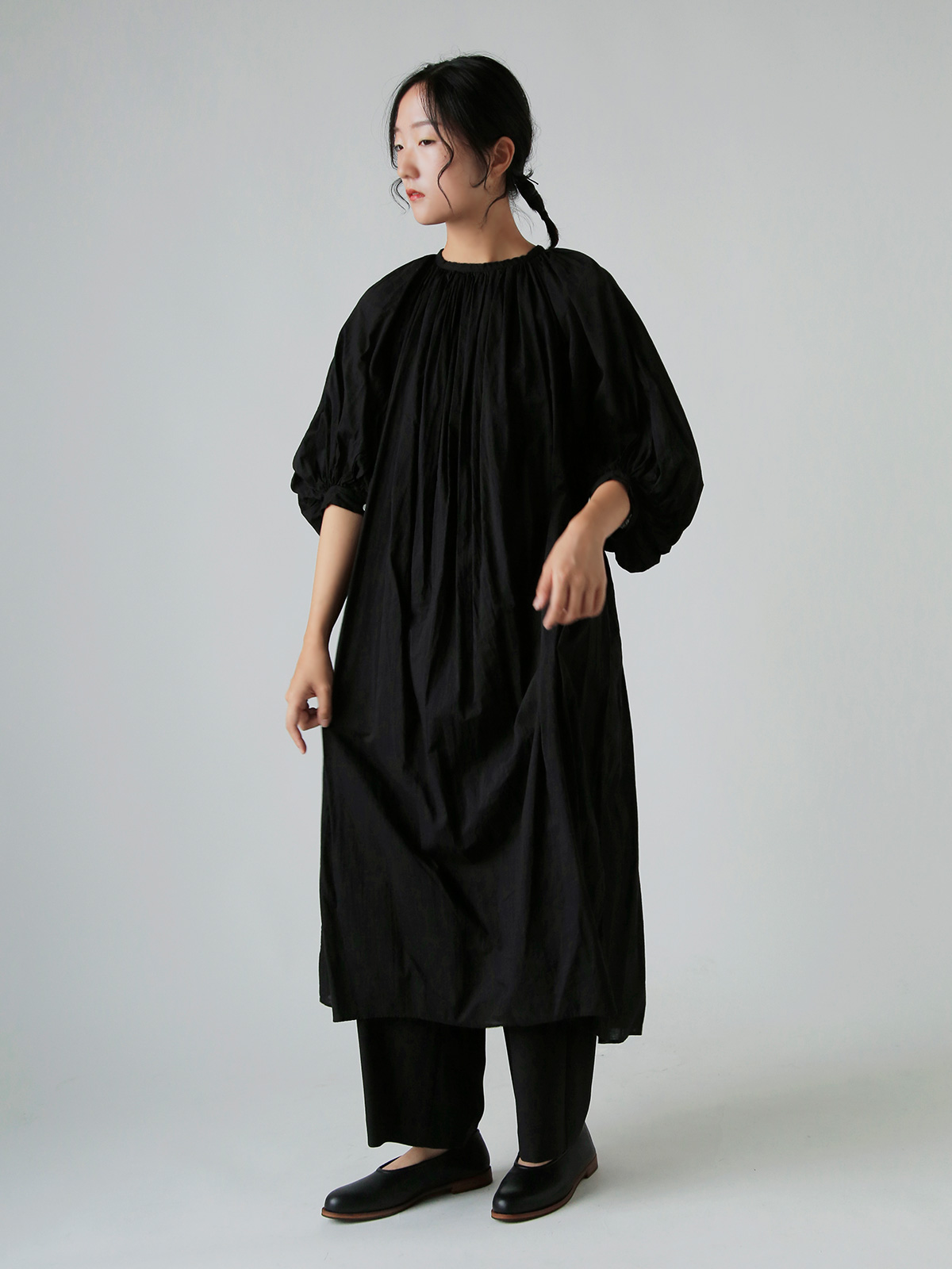 R & D.M.Co-(I[h}Ye[[)K[g_C [ XbN hX gGARMENT DYE LAWN SMOCK DRESSh 7518