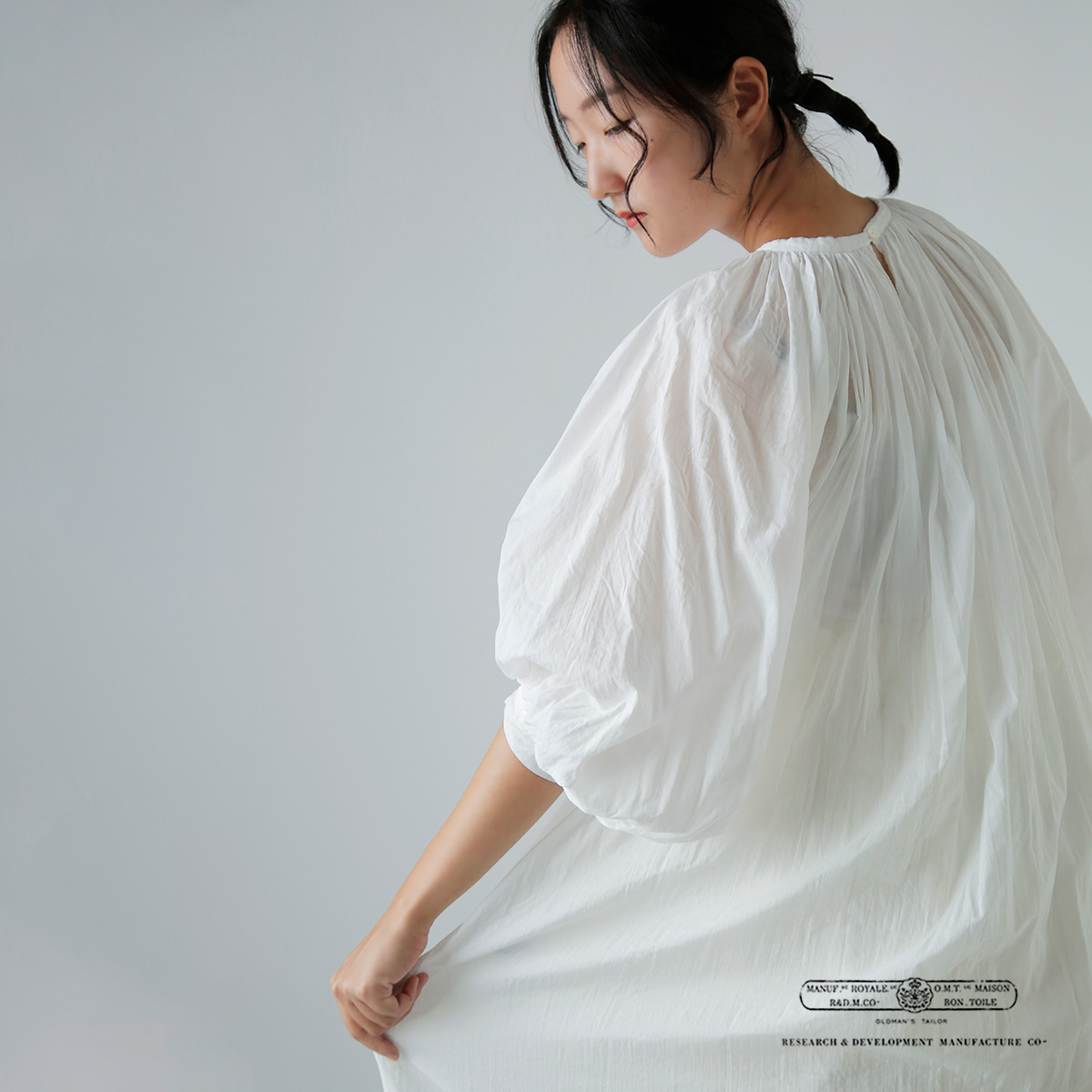 R & D.M.Co-(I[h}Ye[[)K[g_C [ XbN hX gGARMENT DYE LAWN SMOCK DRESSh 7518