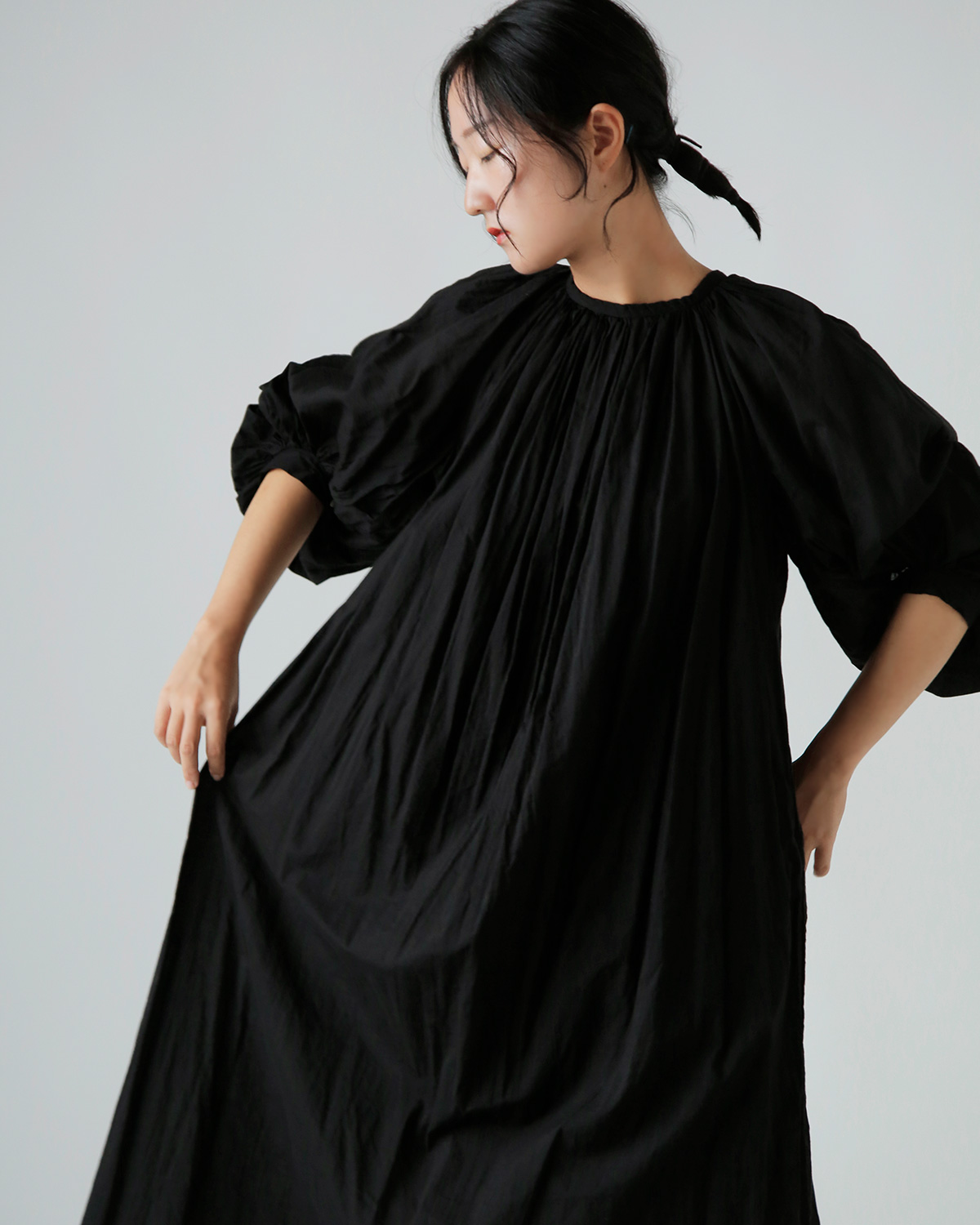 R & D.M.Co-(I[h}Ye[[)K[g_C [ XbN hX gGARMENT DYE LAWN SMOCK DRESSh 7518