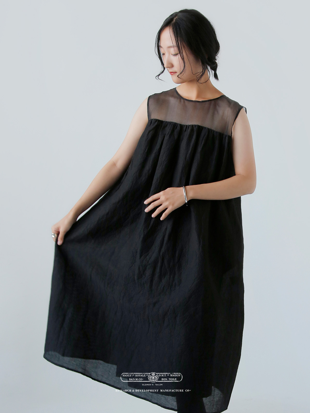 送料関税込■Mac Duggal■幾何学模様■ノースリーブドレス■ 送料関税込□Mac Duggal□幾何学模様□ノースリーブドレス□