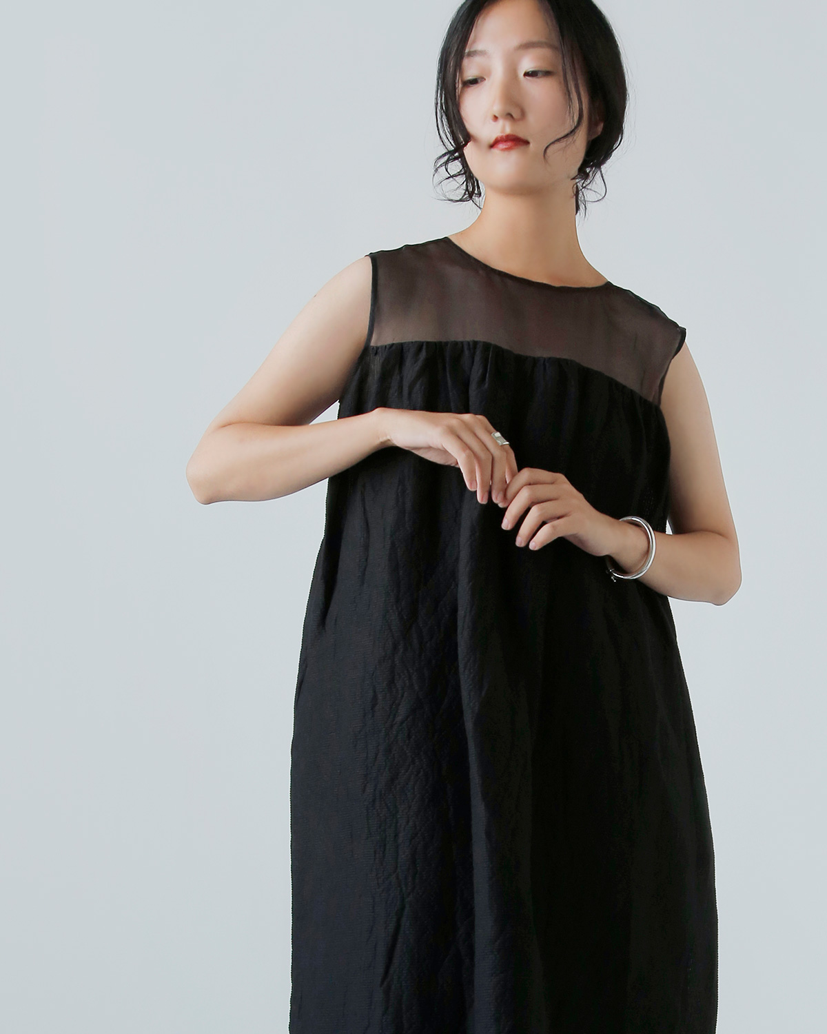 R & D.M.Co-(I[h}Ye[[)VF[fBO `FbN m[X[u hX gSHADING CHECK NO SLEEVE DRESSh 7534