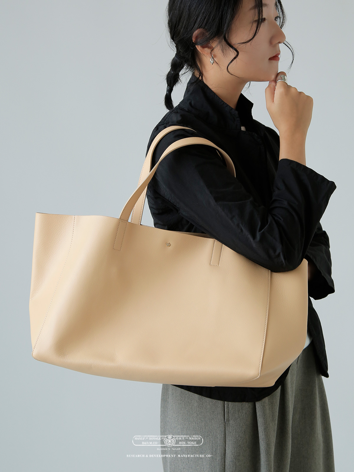 R & D.M.Co- オールドマンズテーラー カウレザー トート バッグ