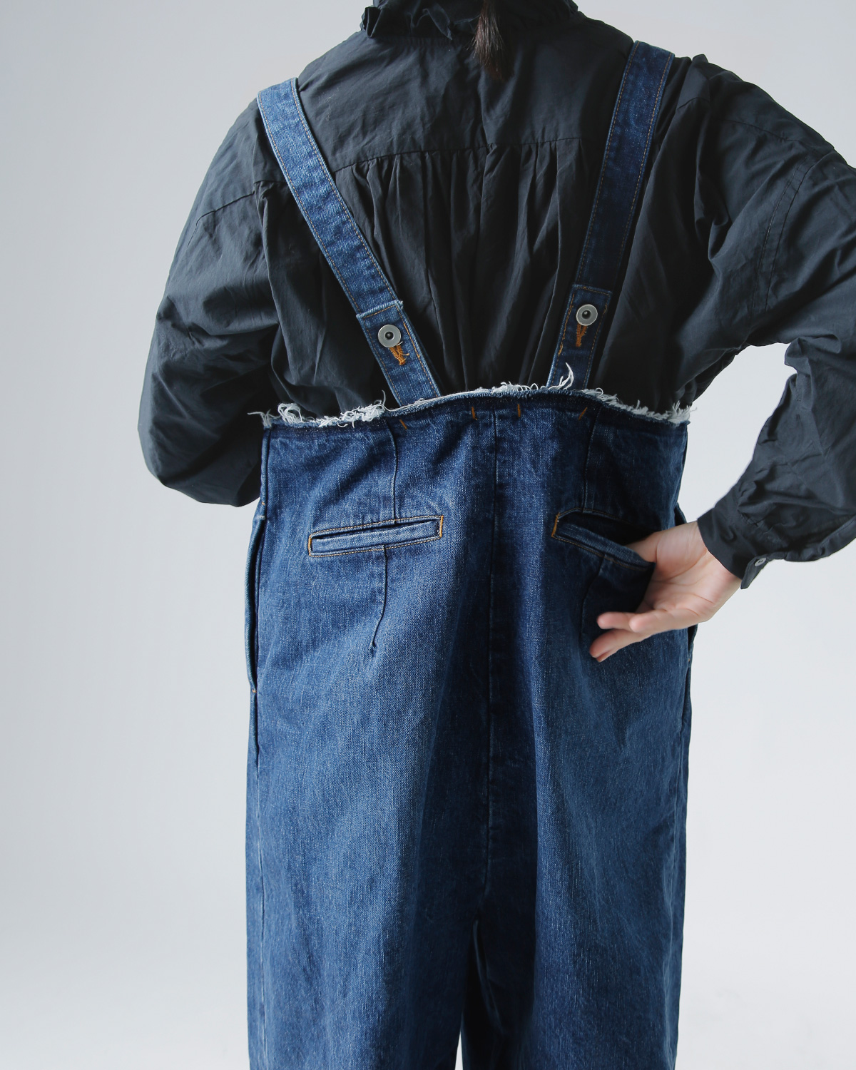 R & D.M.Co-(I[h}Ye[[)Rbg fBRXgNg TXy_[pc gDECONSTRUCT SUSPENDER PANTSh 7719