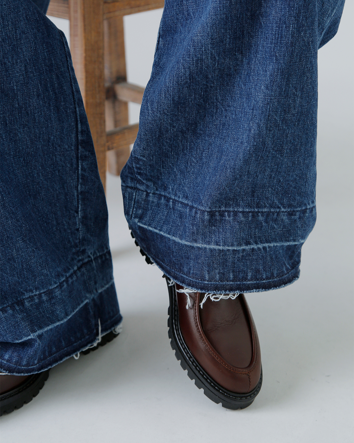 R & D.M.Co-(I[h}Ye[[)Rbg fBRXgNg TXy_[pc gDECONSTRUCT SUSPENDER PANTSh 7719