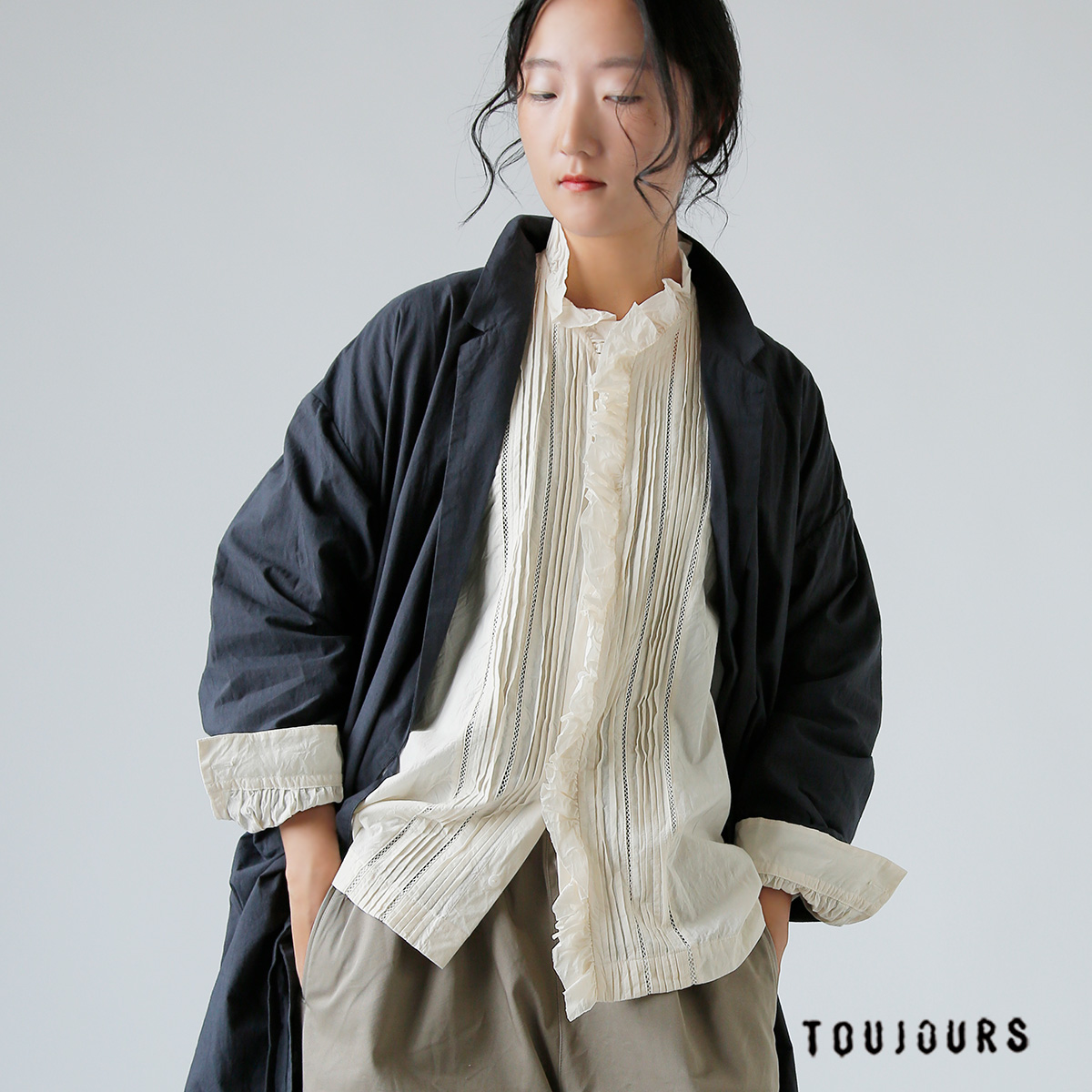 TOUJOURS(gDW[)t@C[ Rbg NX Vc gLace Pin Tuck Ruffle Shirth mm43ds01