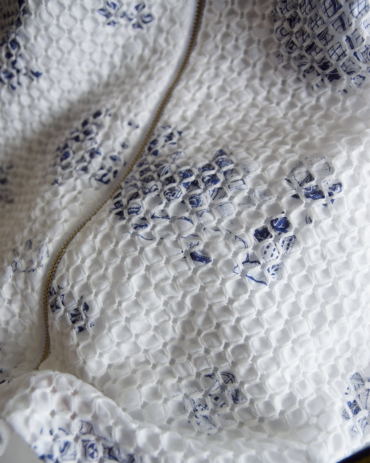 R & D.M.Co-(I[h}Ye[[)gX R[`OXeb` V[O xXg gTRELLIS COUCHING STITCH SHIRRING VESTh 7441