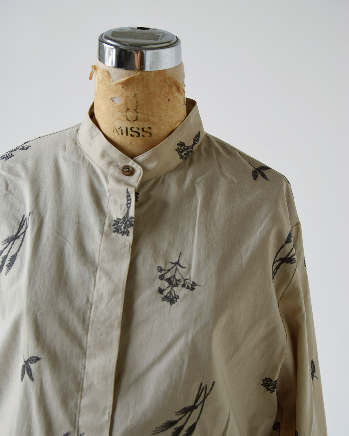 atelier naruse(AgGiZ)Rbg i uEX gwinter plantsh h02081