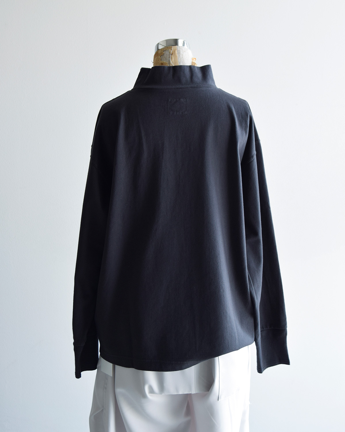 TOUJOURS(gDW[)I[KjbN t@C Rbg W[W[ vI[o[ gHigh Neck Big Pulloverh lm43xc06