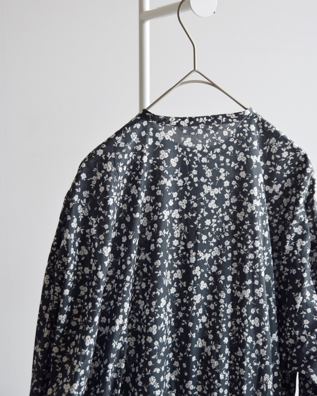 TOUJOURS(gDW[)t[vg Rbg Xgb` hX gClassic Gathered Dressh ym43fd03