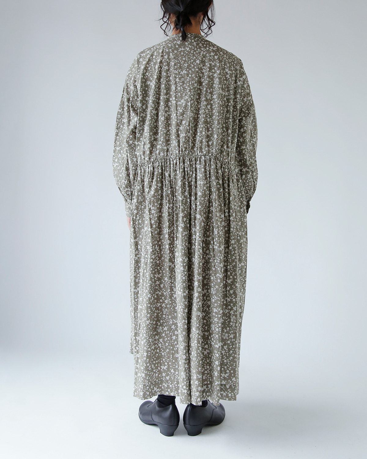 TOUJOURS(gDW[)t[vg Rbg Xgb` hX gClassic Gathered Dressh ym43fd03