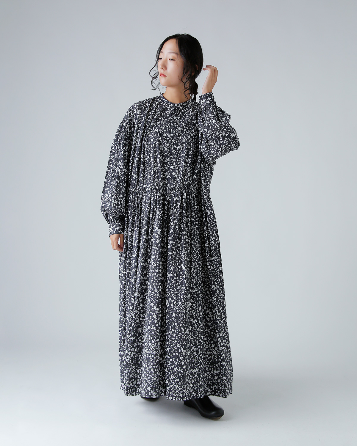 TOUJOURS(gDW[)t[vg Rbg Xgb` hX gClassic Gathered Dressh ym43fd03