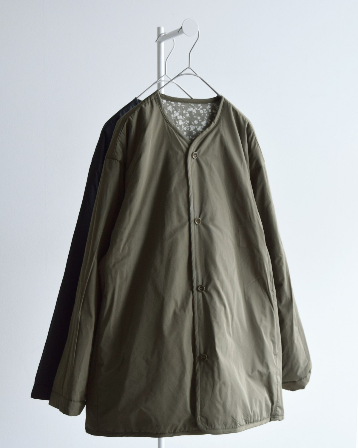 TOUJOURS(gDW[)t[vg Rbg Xgb` o[Vu WPbg gReversible Padded Utility Jacketh ym43fj01