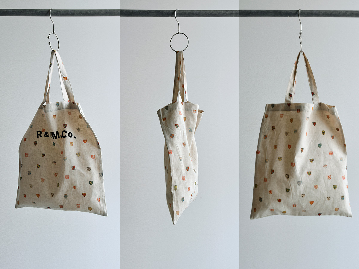 R & D.M.Co-(I[h}Ye[[)Rbg l R[gIuA[Y g[g obO gCOTTON LINEN COAT OF ARMS TOTE BAGh 7498