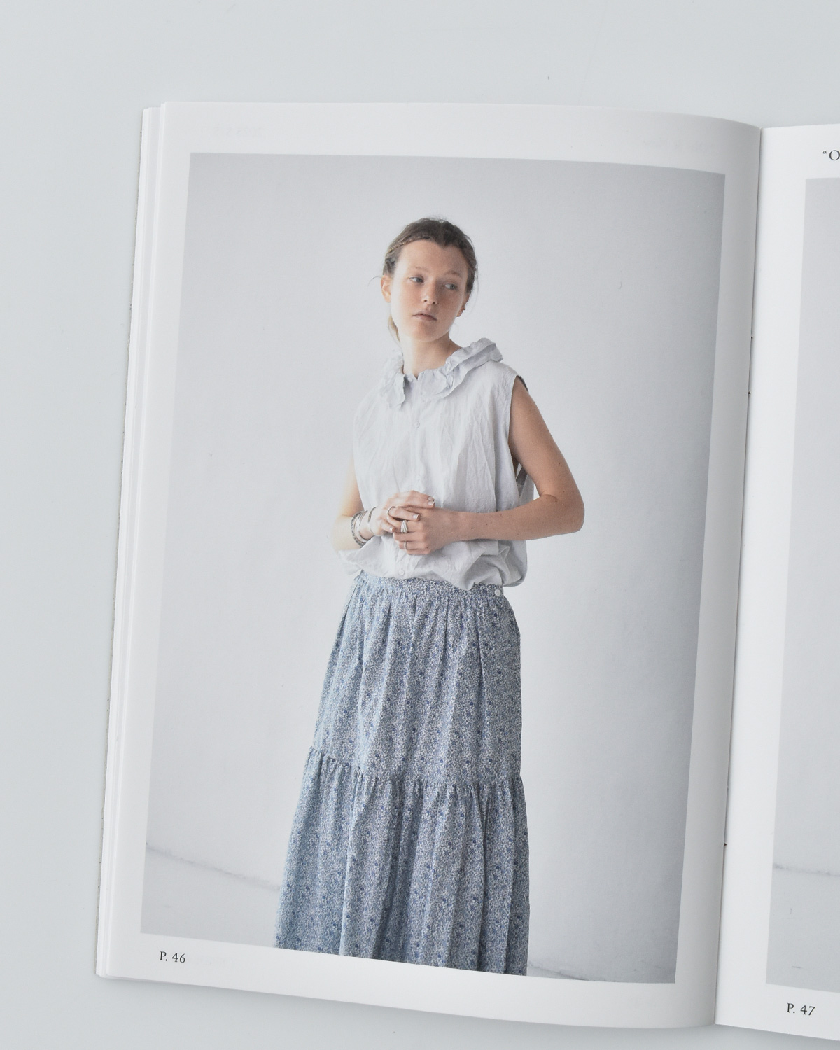 TOUJOURS(gDW[)t@C Rbg VN t@C Vc gRuffle Collar Sleeveless Shirth mm42rs02