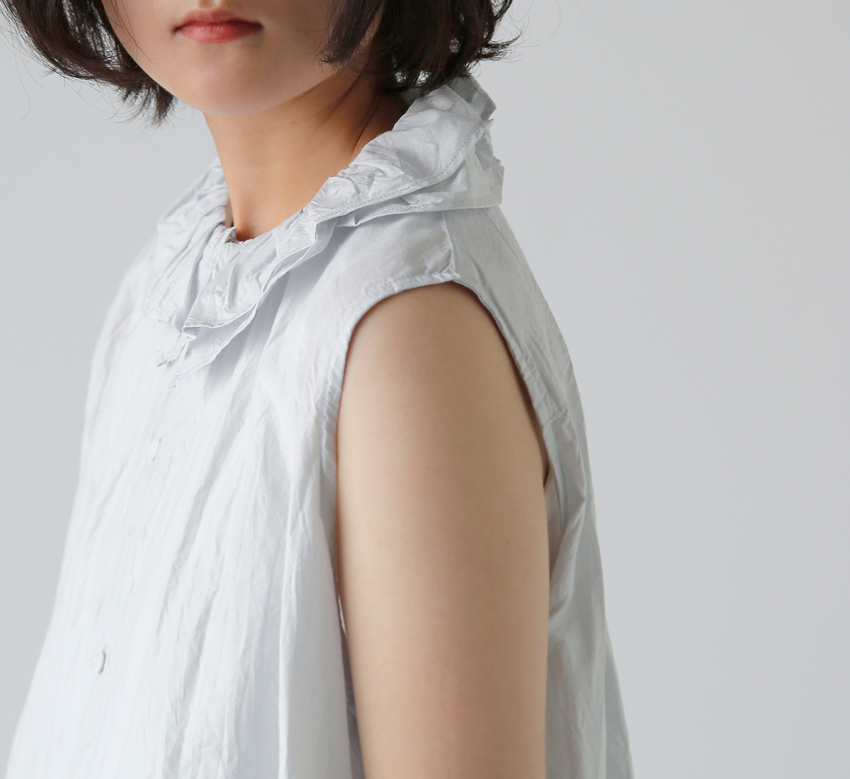 TOUJOURS(gDW[)t@C Rbg VN t@C Vc gRuffle Collar Sleeveless Shirth mm42rs02
