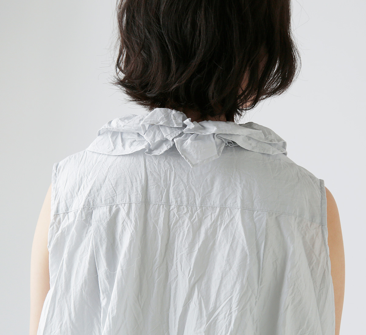 TOUJOURS(gDW[)t@C Rbg VN t@C Vc gRuffle Collar Sleeveless Shirth mm42rs02