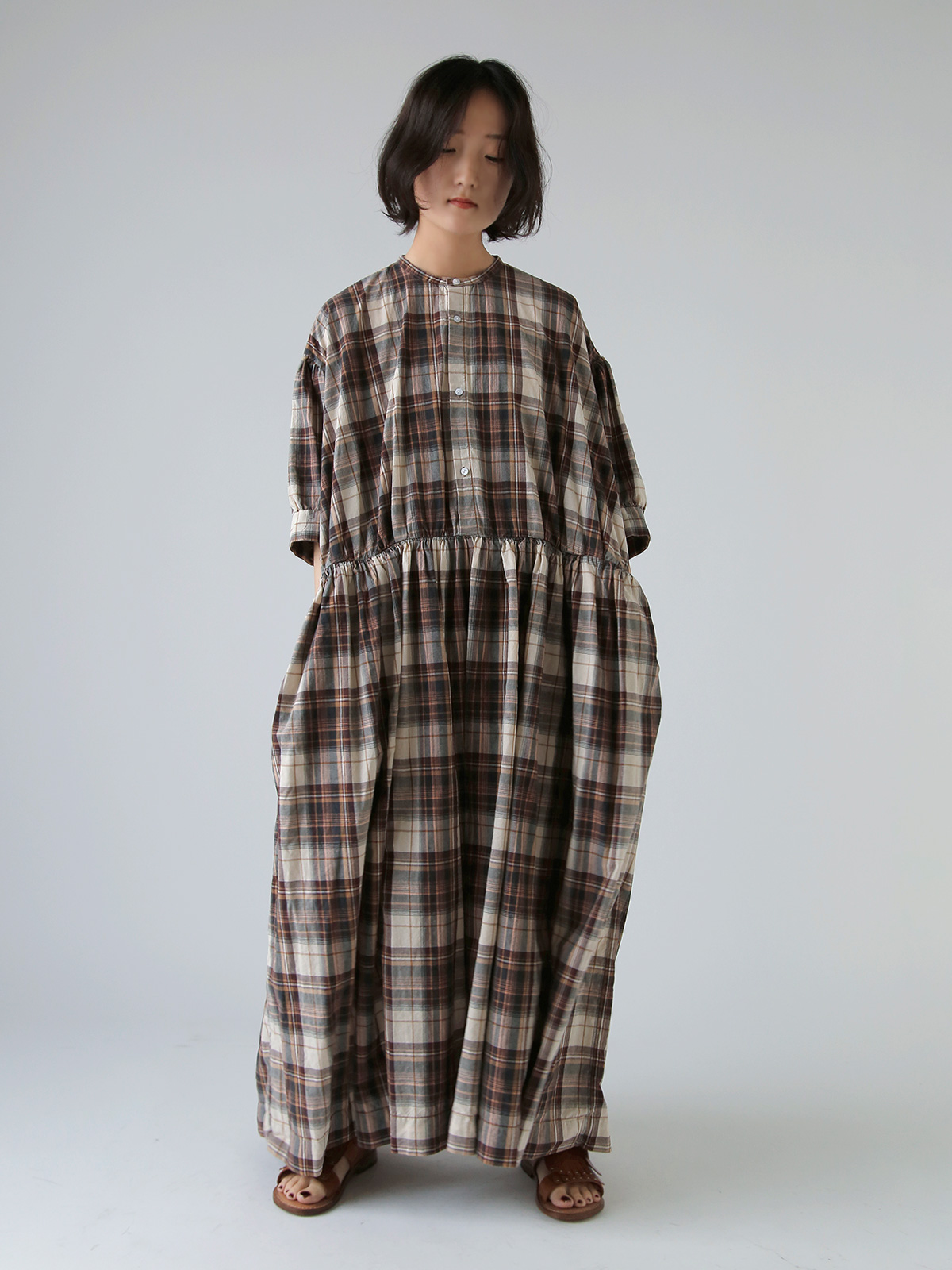 TOUJOURS(gDW[)tF[h TCN Rbg }hX`FbN hX gHalf Sleeve Classic Gathered Dressh tm42wd05