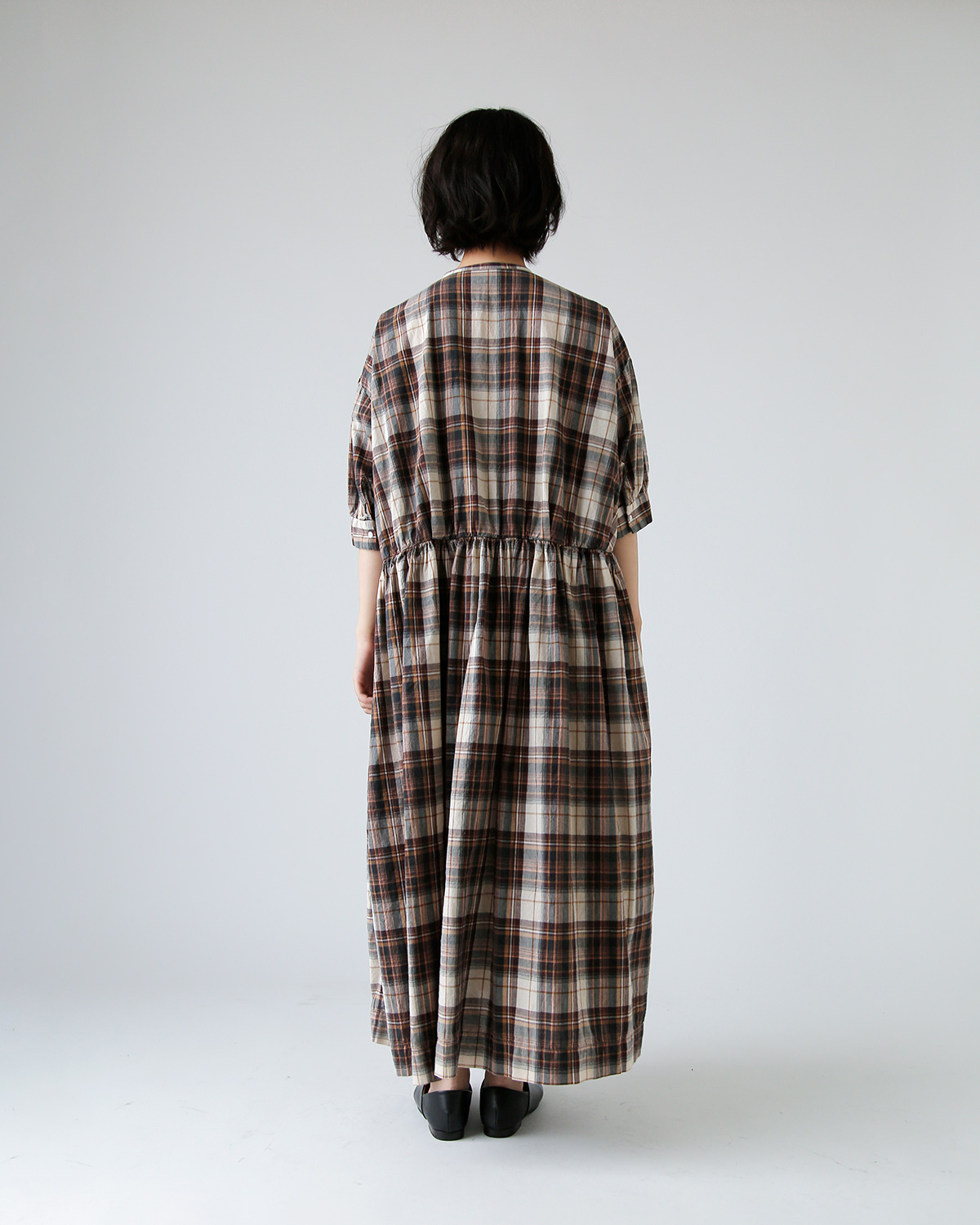 TOUJOURS(gDW[)tF[h TCN Rbg }hX`FbN hX gHalf Sleeve Classic Gathered Dressh tm42wd05
