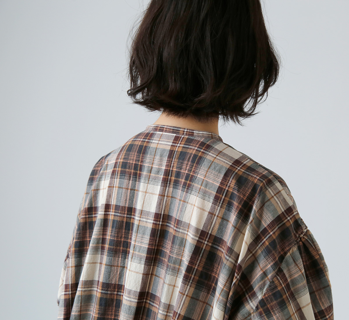 TOUJOURS(gDW[)tF[h TCN Rbg }hX`FbN hX gHalf Sleeve Classic Gathered Dressh tm42wd05