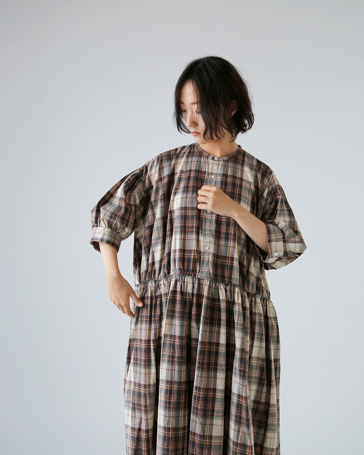 TOUJOURS(gDW[)tF[h TCN Rbg }hX`FbN hX gHalf Sleeve Classic Gathered Dressh tm42wd05