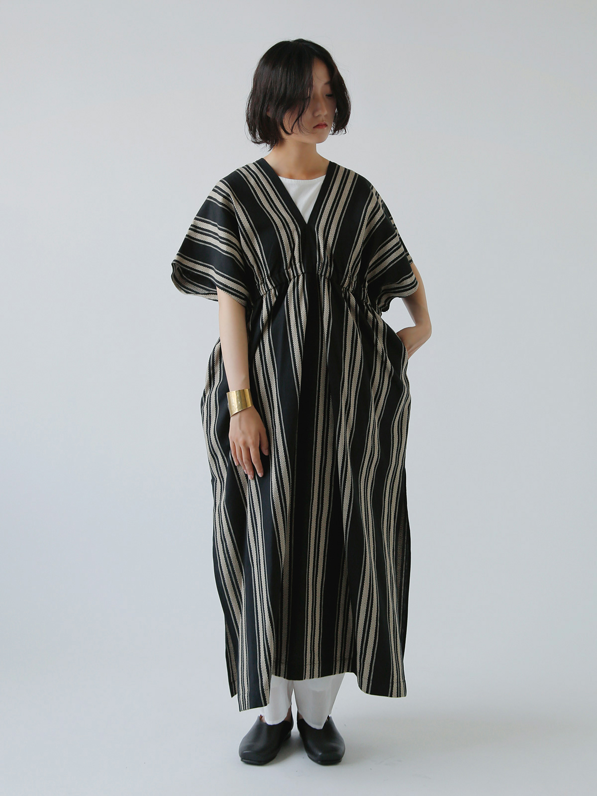 WONDER FULL LIFE(_[tCt)Rbg l lCeBuXgCv lI Jt^ hX gNEO KAFTAN DRESSh wfl25-r57