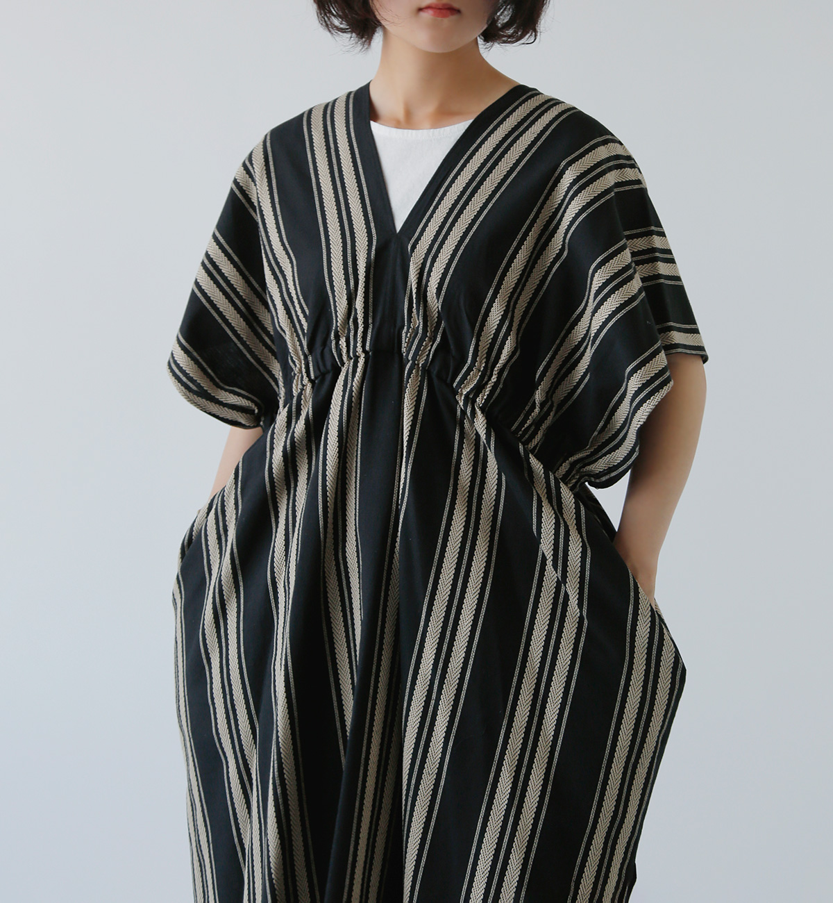 WONDER FULL LIFE(_[tCt)Rbg l lCeBuXgCv lI Jt^ hX gNEO KAFTAN DRESSh wfl25-r57