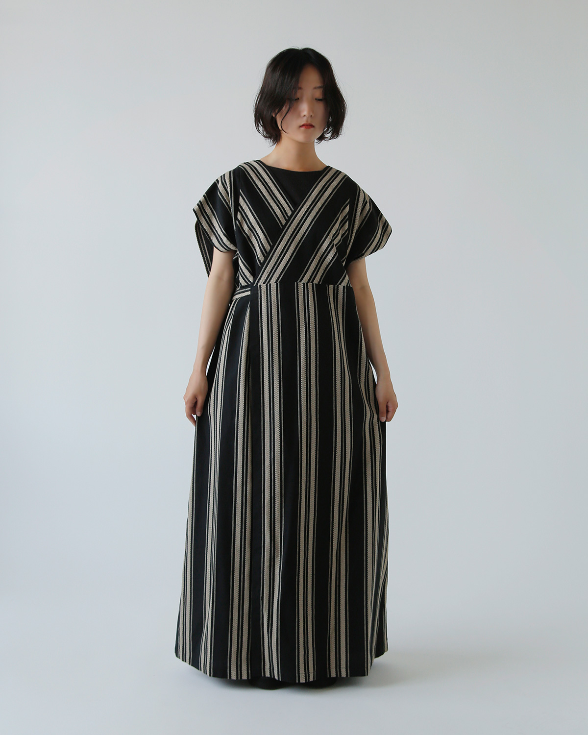 WONDER FULL LIFE(_[tCt)Rbg l lCeBuXgCv Gv hX gAPRON DRESSh wfl25-r58