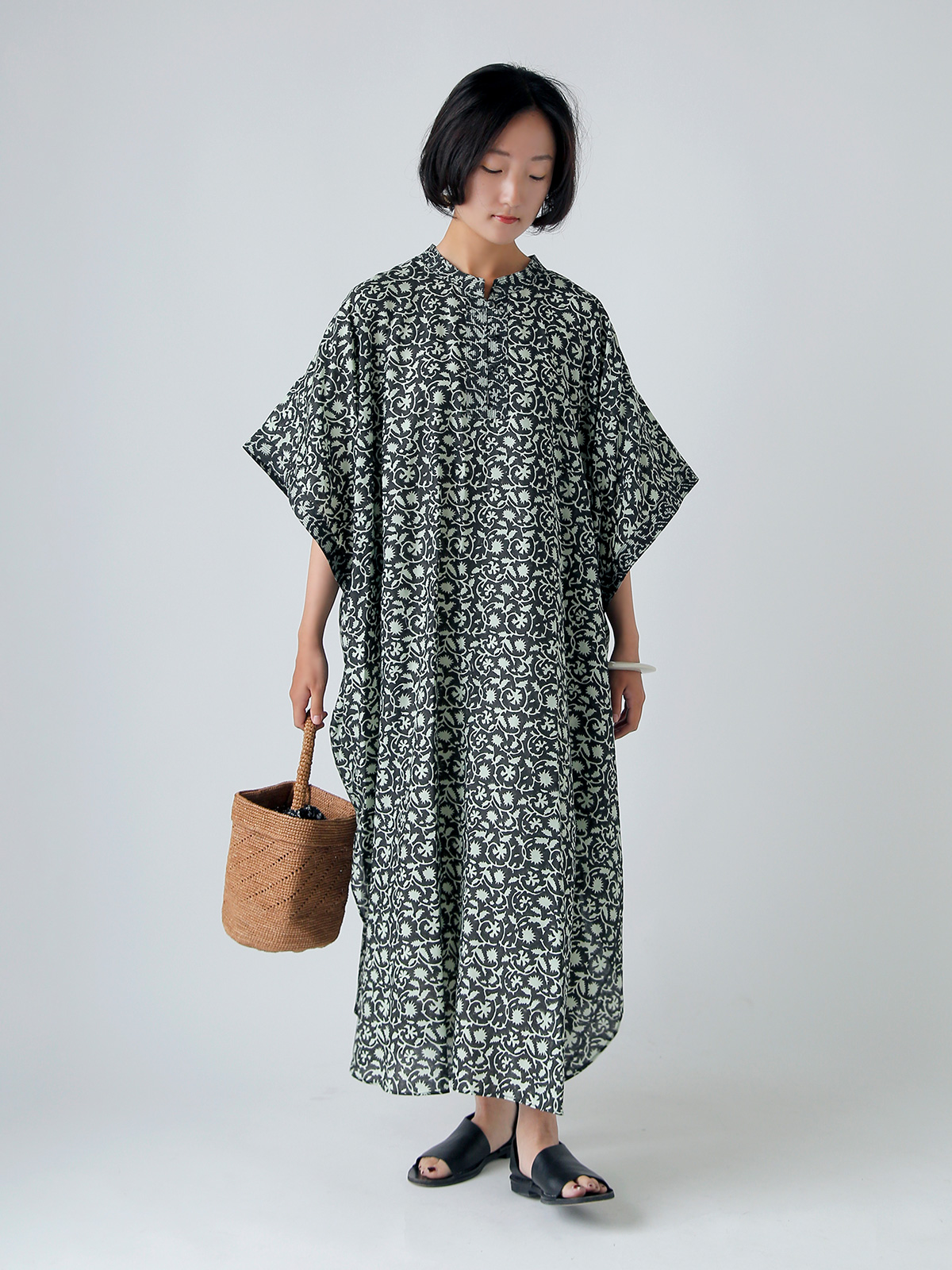 COUNTERPOINT(JE^[|Cg)I[hubNp^[ ubNvg O X N^ gMUSLIM KURTA LONGh wfl25-s48
