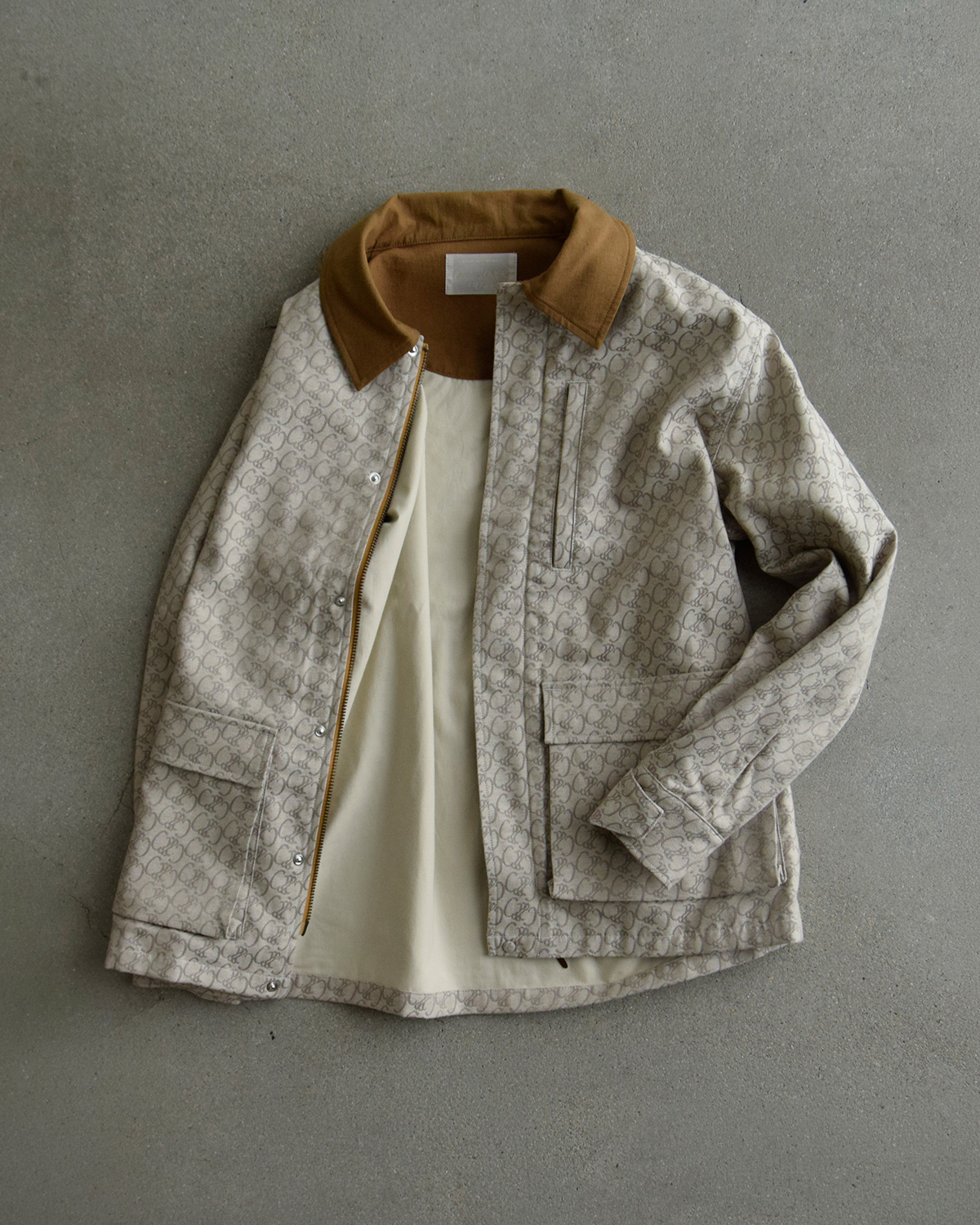 COSMIC WONDER(�R�Y�~�b�N�����_�[)�R�b�g�����l�� �W���K�[�h �t�B�[���h�R�[�g Cw monogram field coat 24cw07008