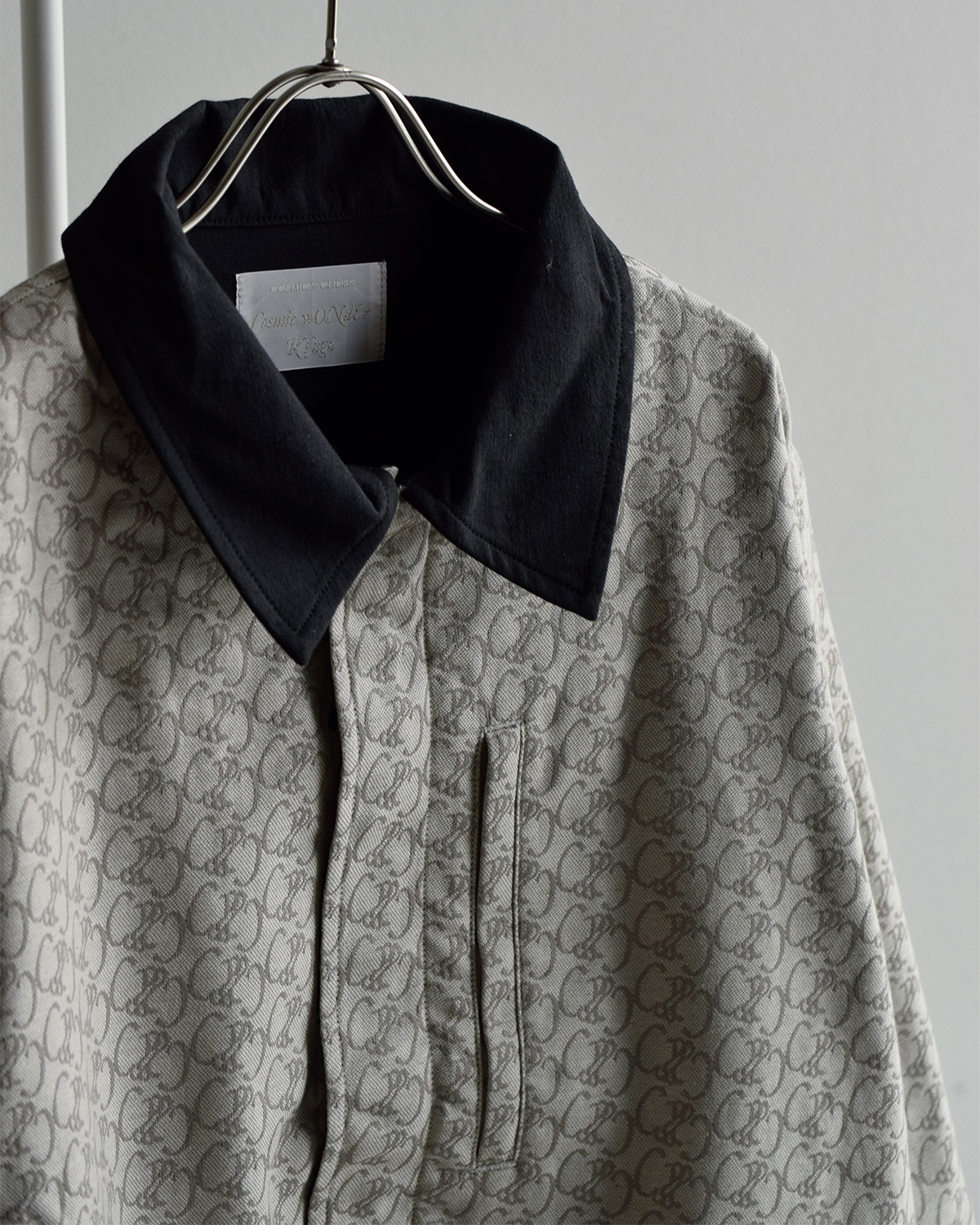 COSMIC WONDER(�R�Y�~�b�N�����_�[)�R�b�g�����l�� �W���K�[�h �t�B�[���h�R�[�g Cw monogram field coat 24cw07008