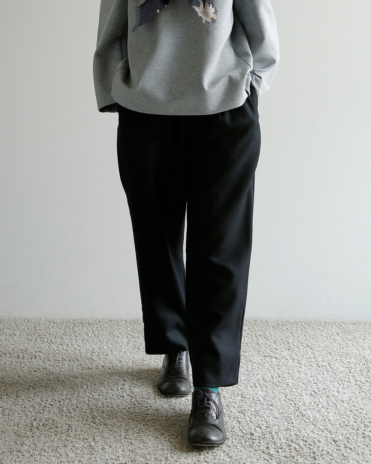 COSMIC WONDER(�R�Y�~�b�N�����_�[)�E�[�� �~�j�}���p���c Nostalgic artists minimal slacks 24cw12039