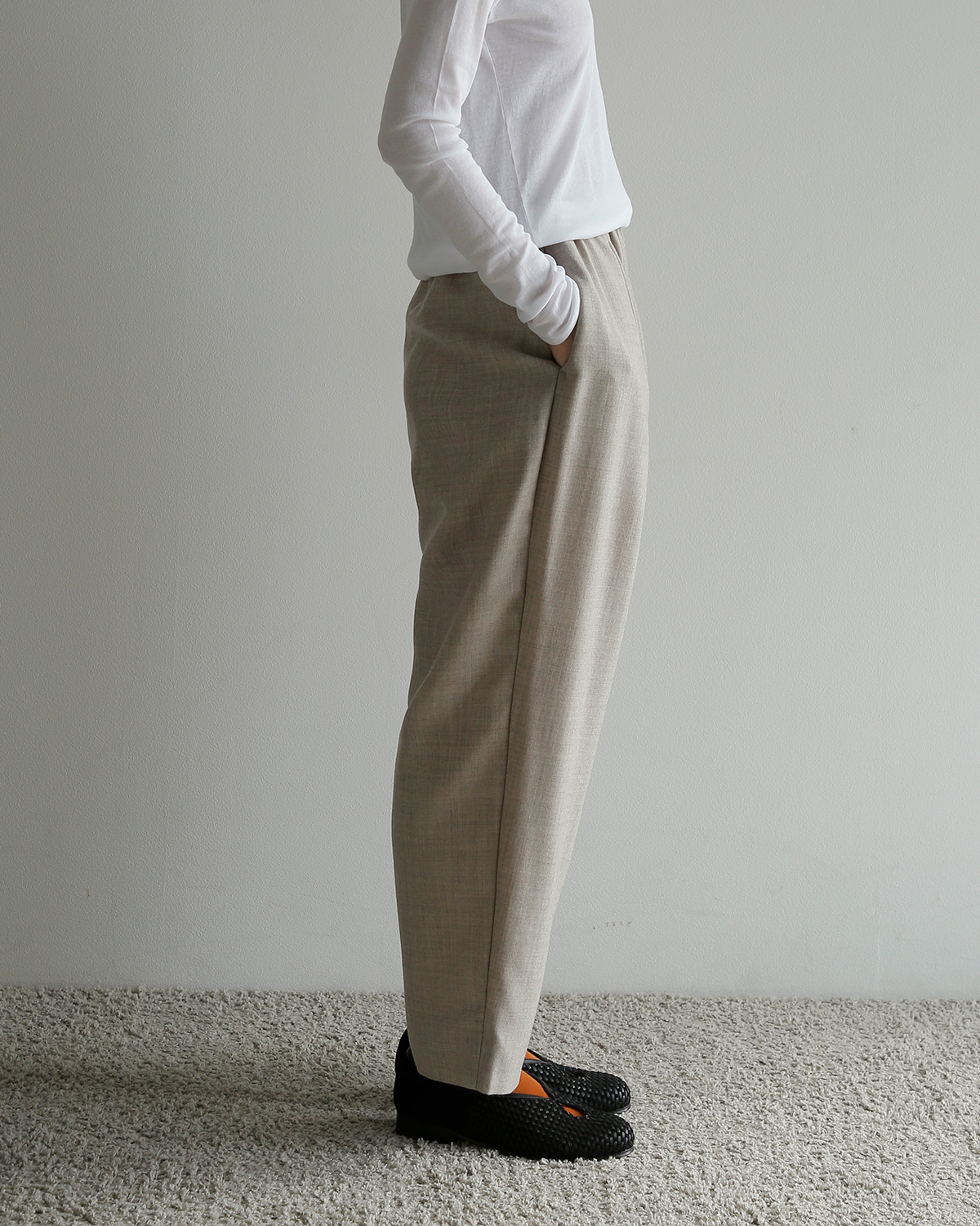 COSMIC WONDER(�R�Y�~�b�N�����_�[)�E�[�� �~�j�}���p���c Nostalgic artists minimal slacks 24cw12039