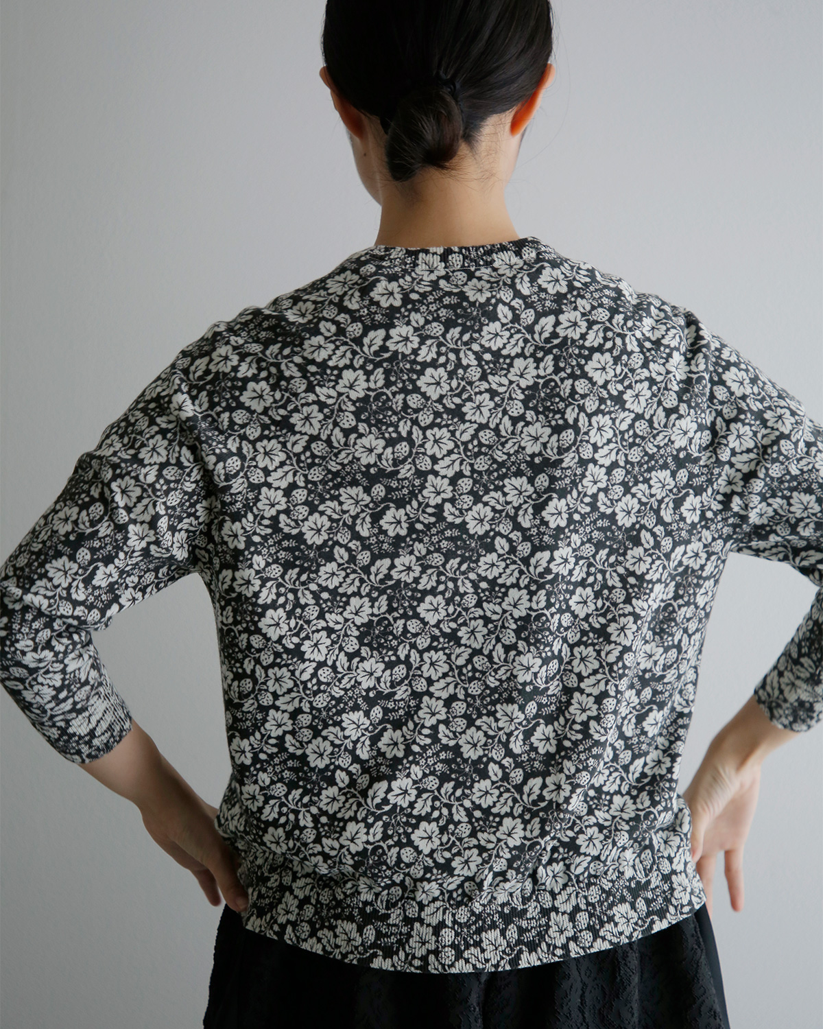R & D.M.Co-(�I�[���h�}���Y�e�[���[)�R�b�g�� ���C���h�x���[ �J�[�f�B�K�� WILD BERRY CARDIGAN 8306
