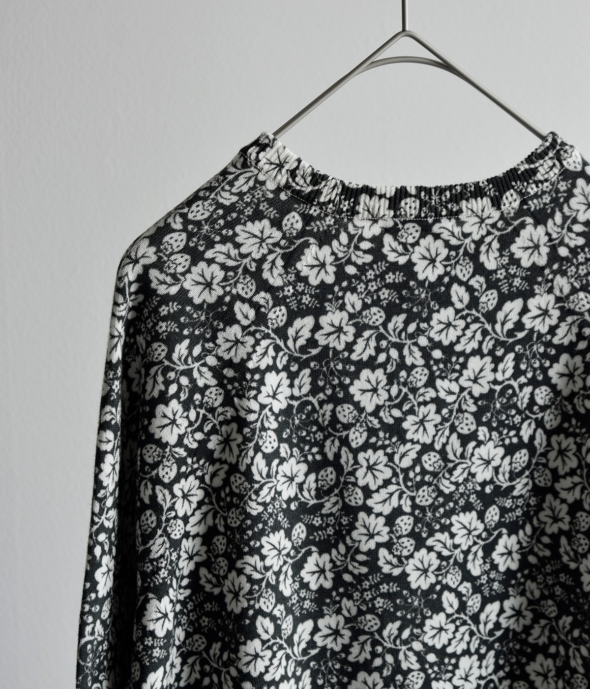 R & D.M.Co-(�I�[���h�}���Y�e�[���[)�R�b�g�� ���C���h�x���[ �J�[�f�B�K�� WILD BERRY CARDIGAN 8306