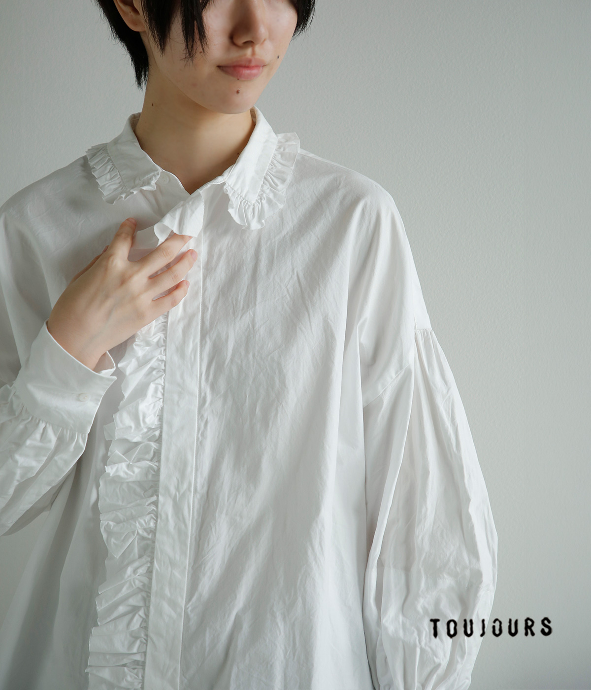 TOUJOURS(�g�D�W���[)�R�b�g���g���v�����[���c�C�� �t�������C�h�V���c Bishop Sleeve Ruffle Wide Shirt am45us01