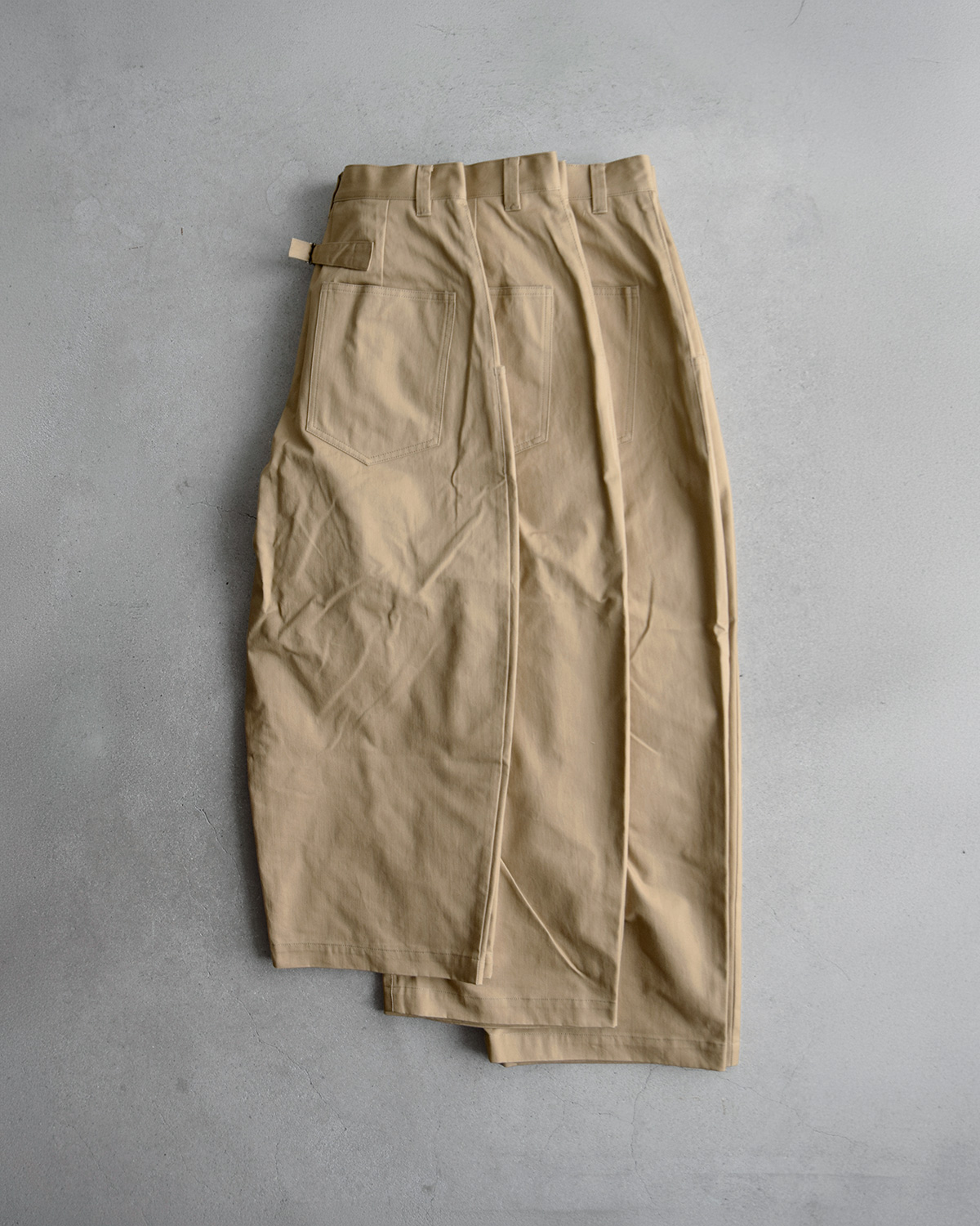 atelier naruse(�A�g���G�i���Z)���B���e�[�W�`�m ���C�h �^�b�N�p���c f05121