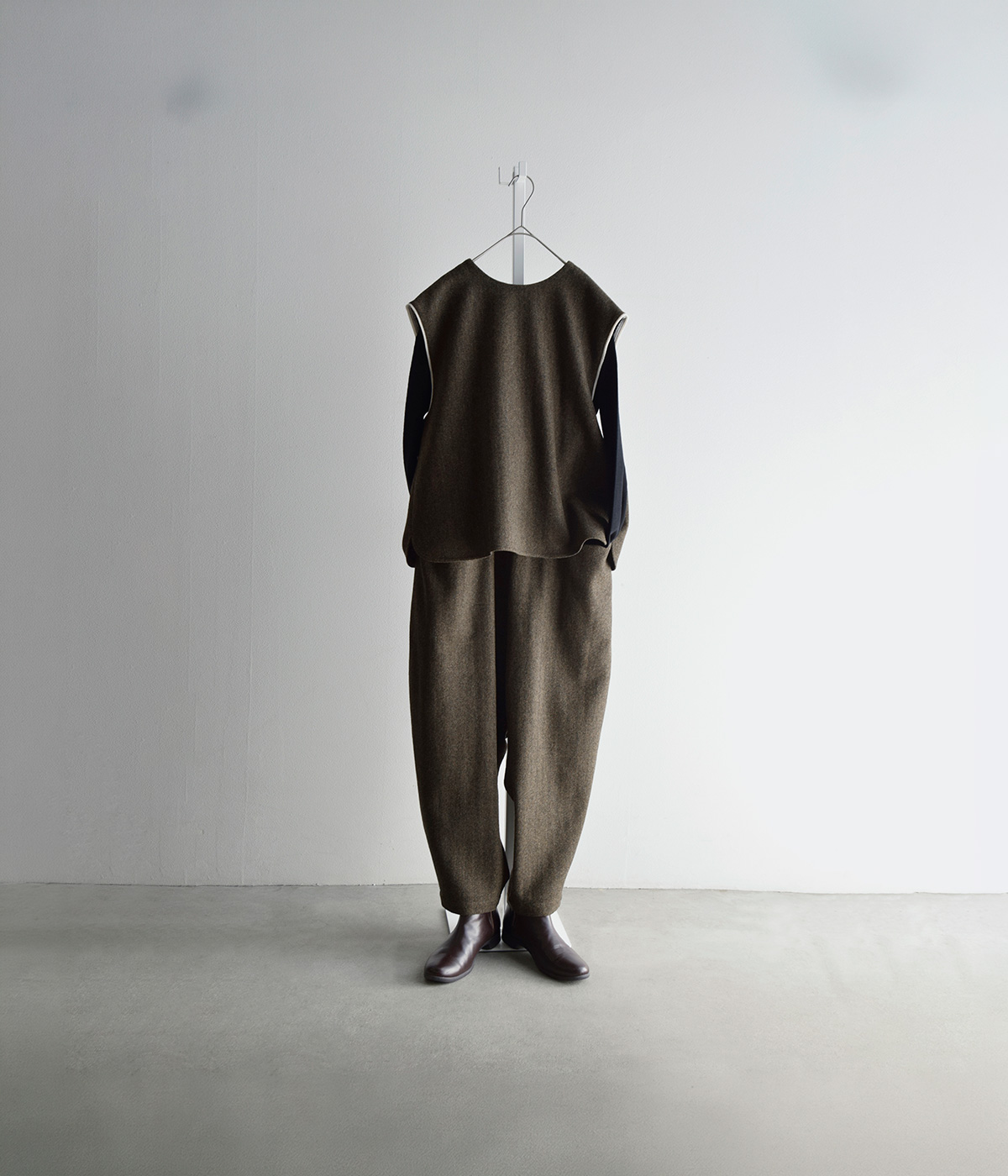 atelier naruse(�A�g���G�i���Z)�u���e�B�b�V���E�[�� �c�C�[�h ���C�h���[�Y�p���c f05124