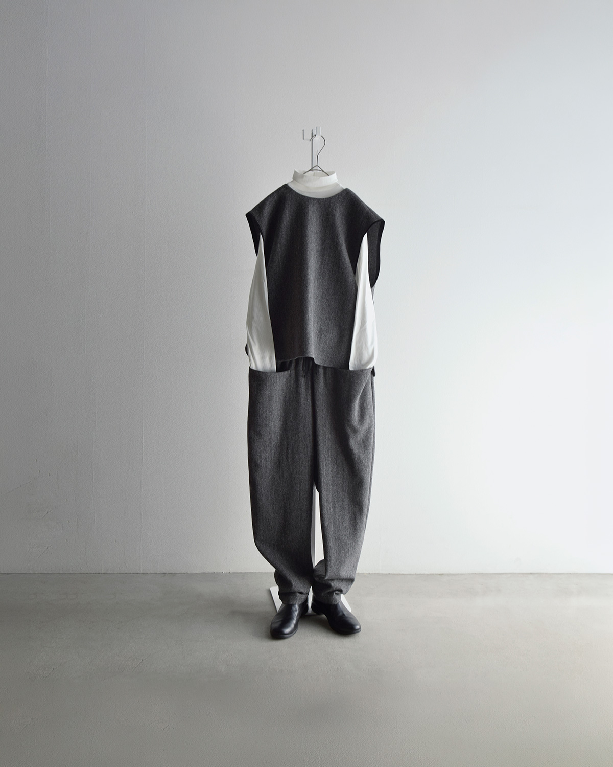 atelier naruse(�A�g���G�i���Z)�u���e�B�b�V���E�[�� �c�C�[�h ���C�h���[�Y�p���c f05124