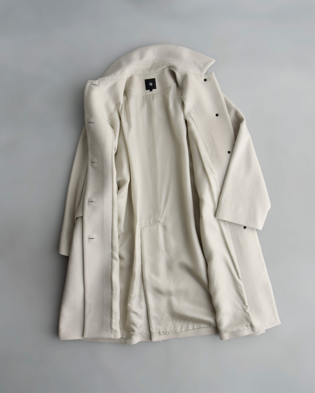 maison de soil(���]�� �h �\�C��)SUPER100s �E�[�� �I�[�o�[�R�[�g jnmds2662w